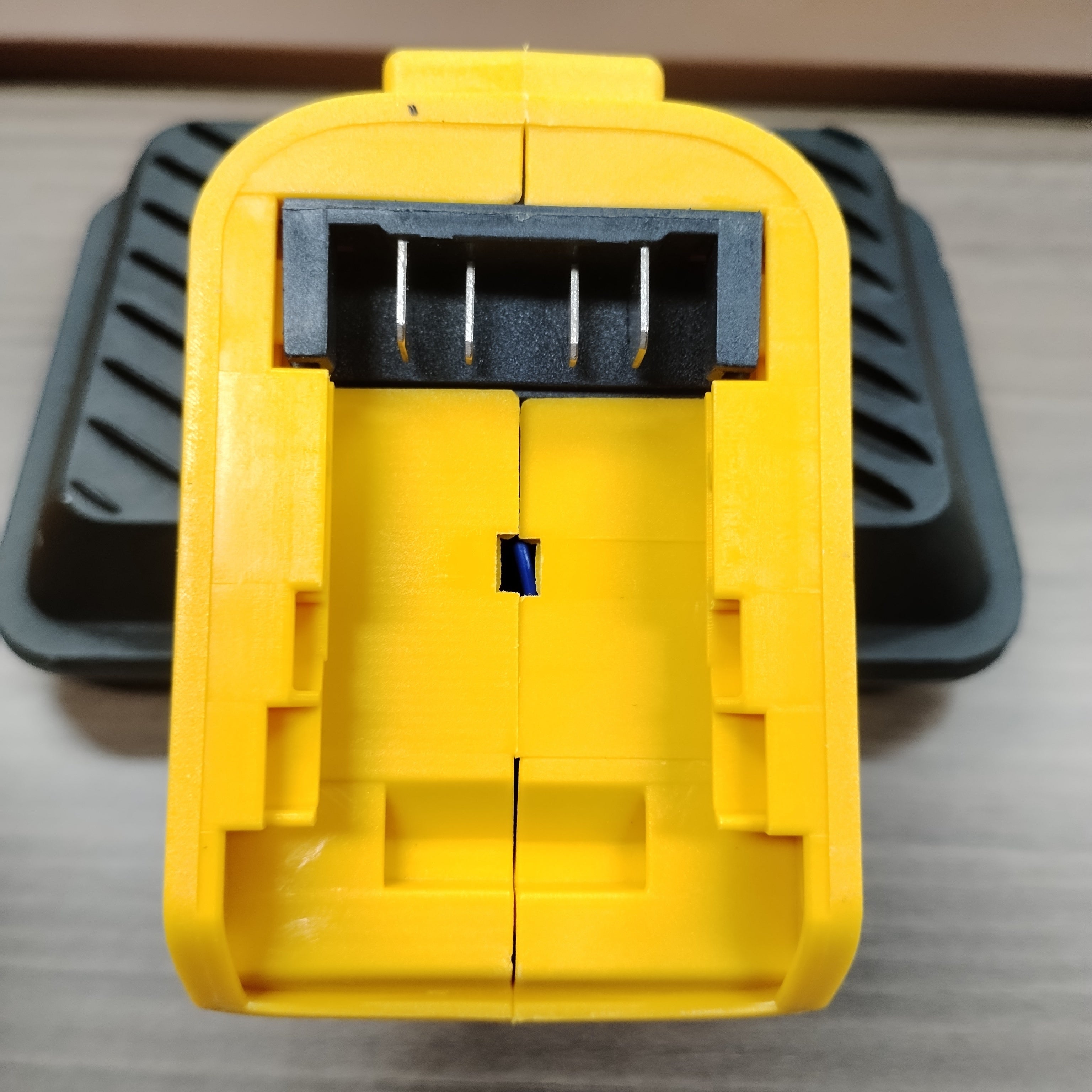 Water and Dust Resistant 48W 3800 Lumens/60W 4500 Lumens/90W 5400 Lumens Cordless LED Work Light - LED Flood Light with 2 USB Charging Ports - Battery Light for Outdoor, Camping, Car Repair, Emergency & Job Site Lighting (wit