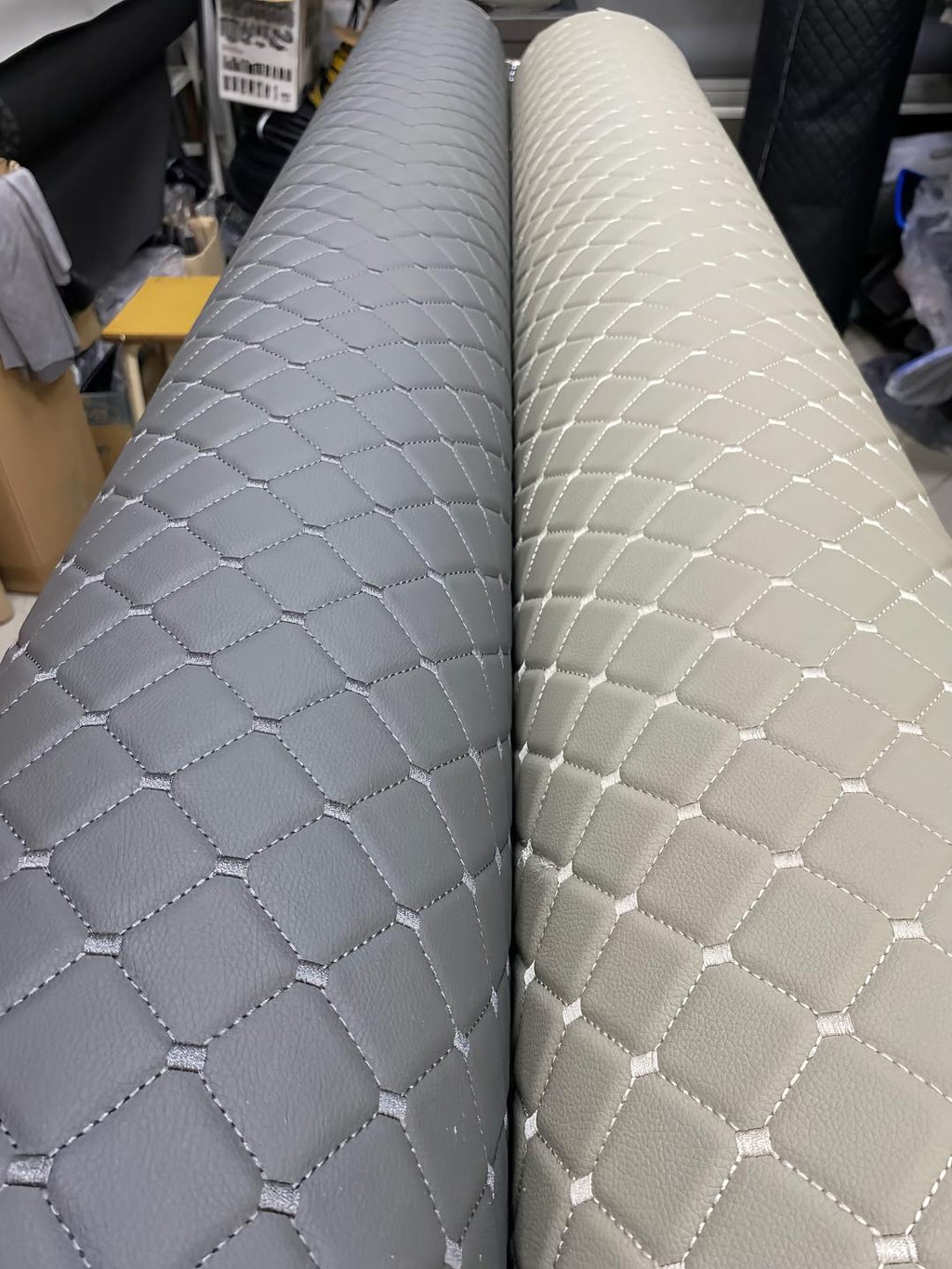 Alfombras Impermeables dobles hechas de cuero ecológico artificial ala medida exacta de cada automóvil